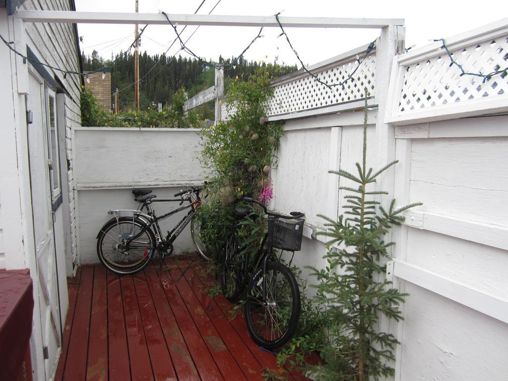 Casey'S Bed & Breakfast Whitehorse Bilik gambar