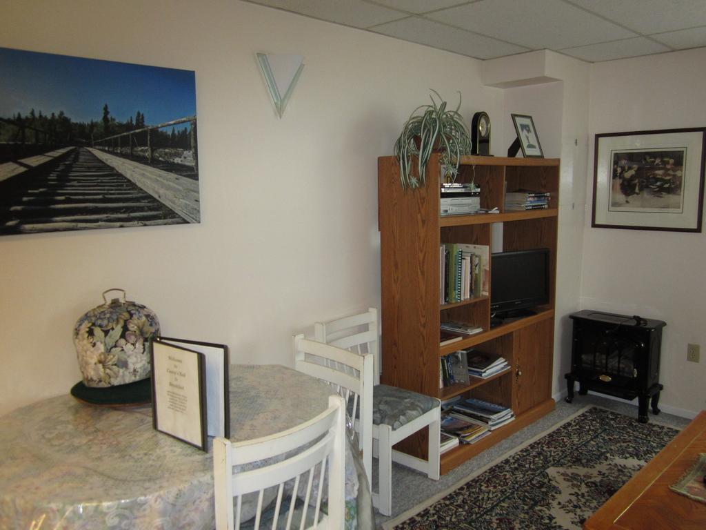 Casey'S Bed & Breakfast Whitehorse Bilik gambar