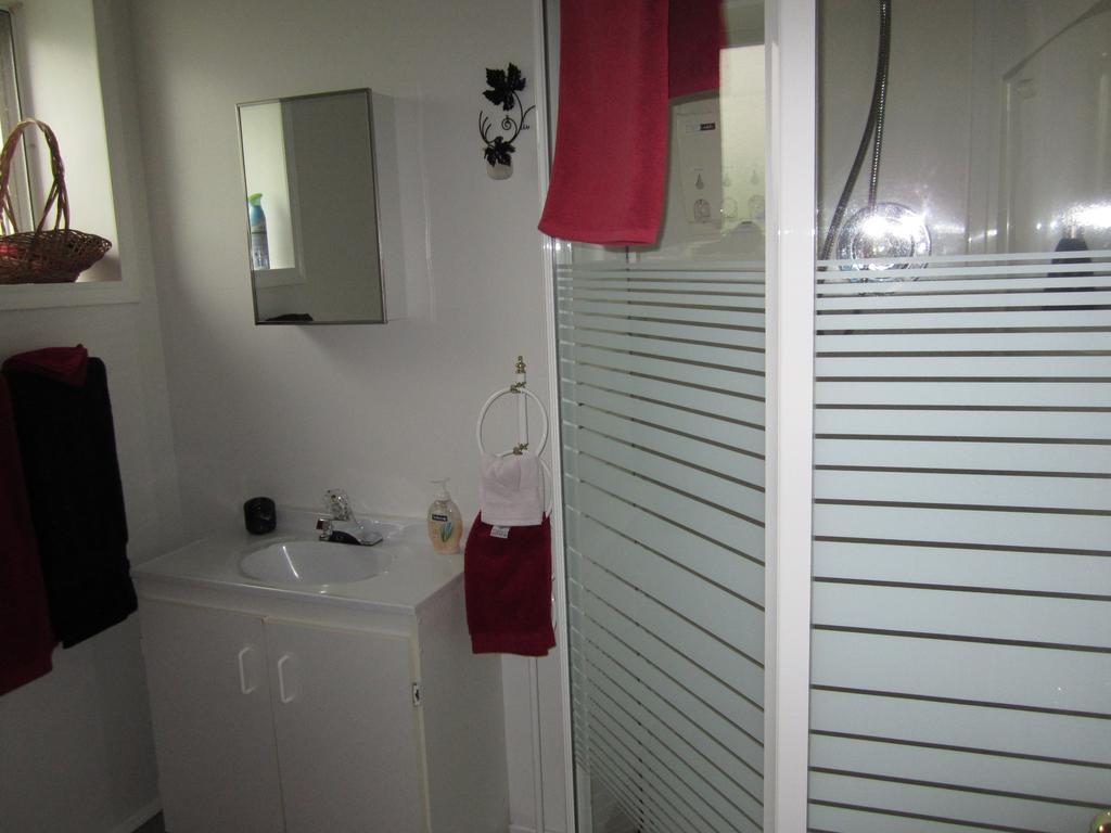 Casey'S Bed & Breakfast Whitehorse Bilik gambar
