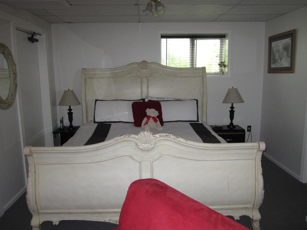 Casey'S Bed & Breakfast Whitehorse Bilik gambar