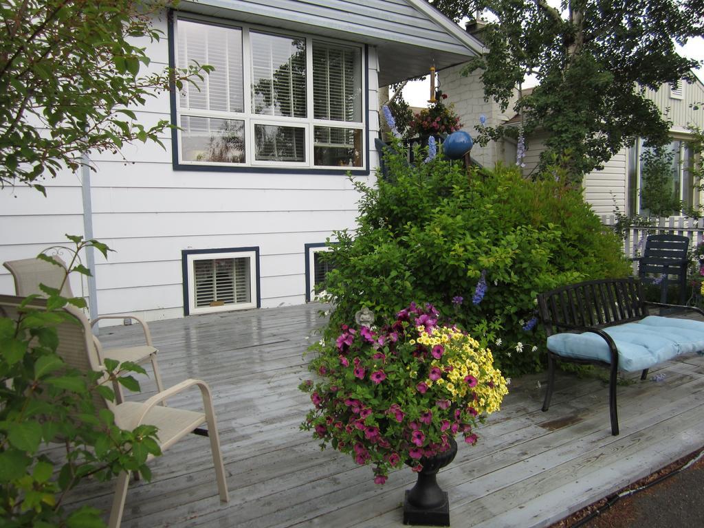 Casey'S Bed & Breakfast Whitehorse Bilik gambar