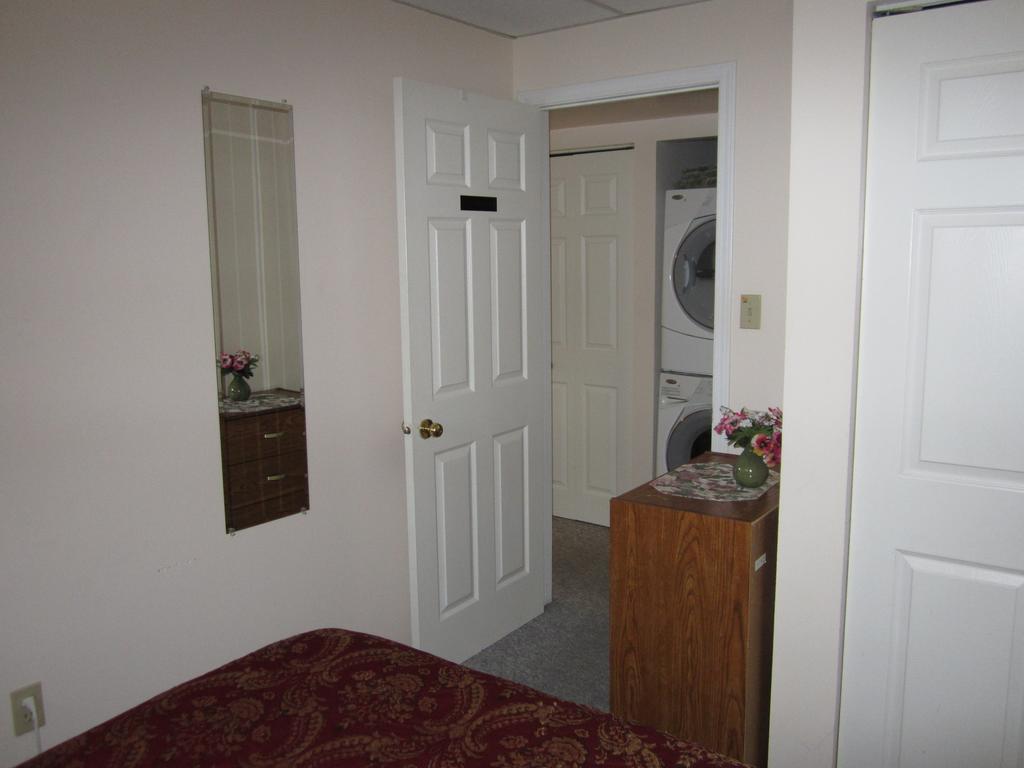 Casey'S Bed & Breakfast Whitehorse Bilik gambar